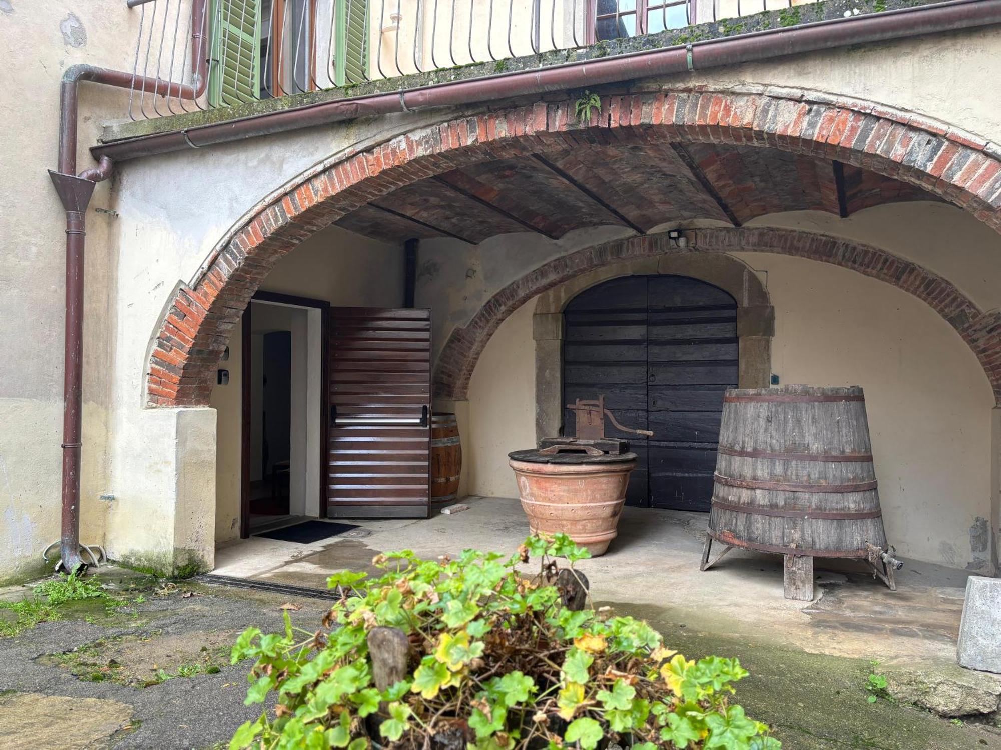 Agriturismo Fattoria Di Loppiano Regina Mundi Villa Vivajo Ngoại thất bức ảnh